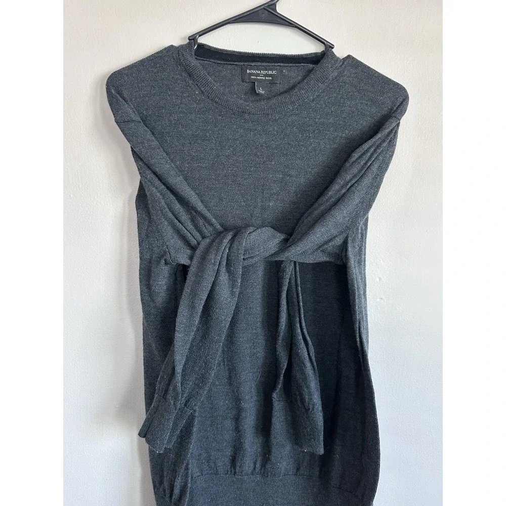Banana Republic 100% Merino Wool Crew Neck Sweater Mens Charcoal Grey Knit LARGE